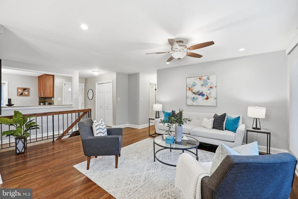 4 DABNEY COURT