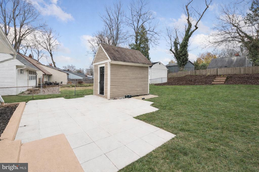 5716 CRAWFORD DRIVE