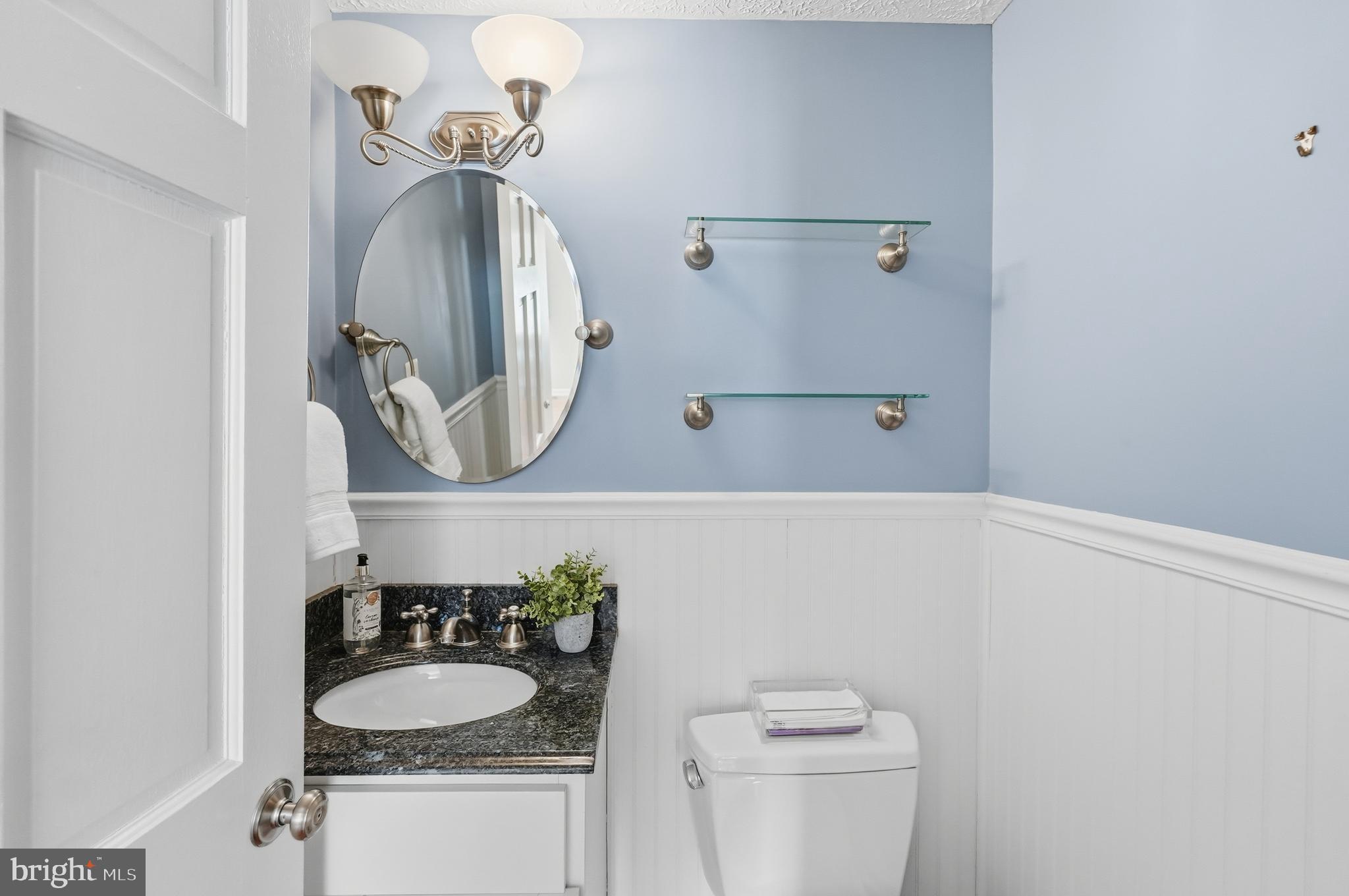 4620 THORNHURST DRIVE