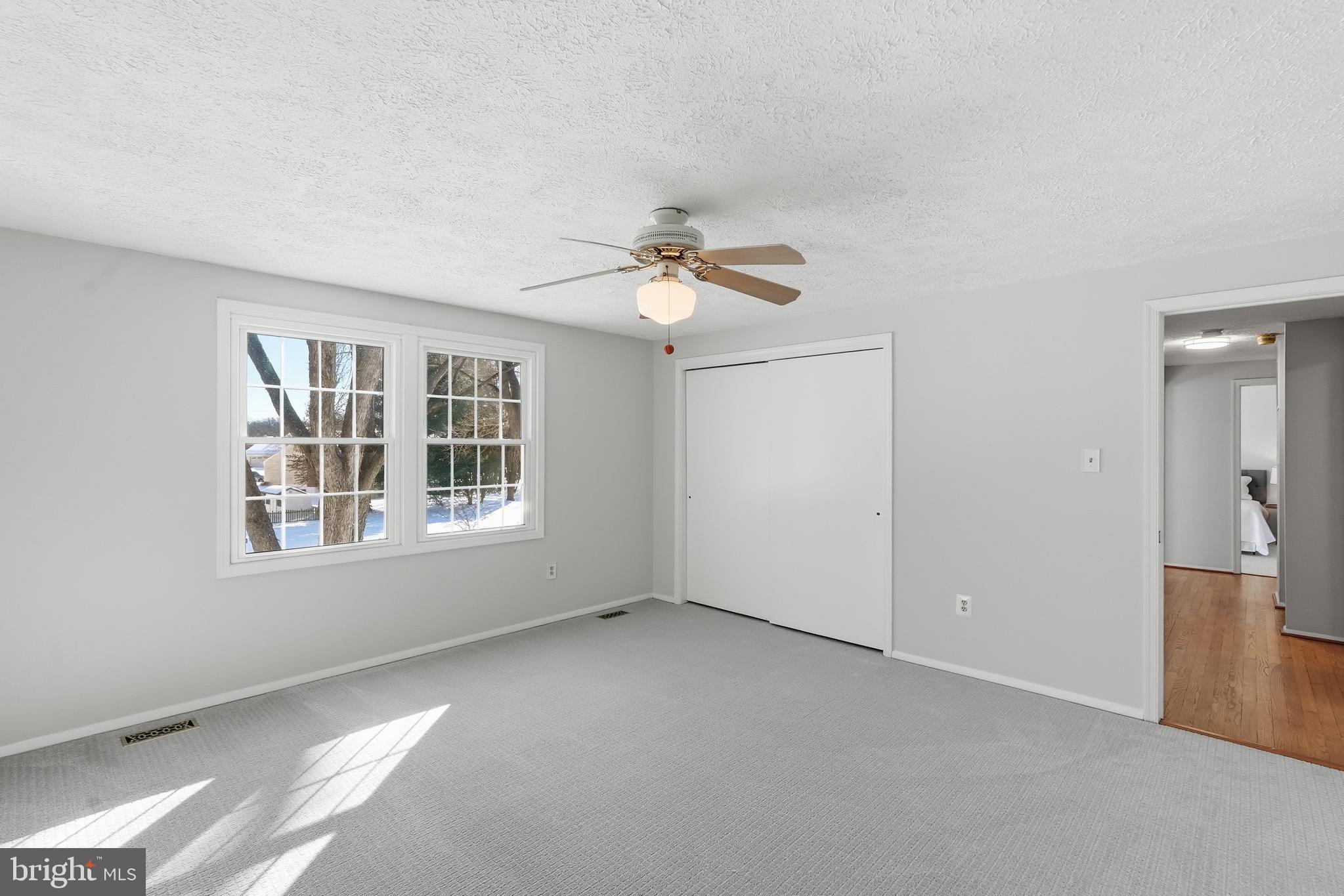 4620 THORNHURST DRIVE