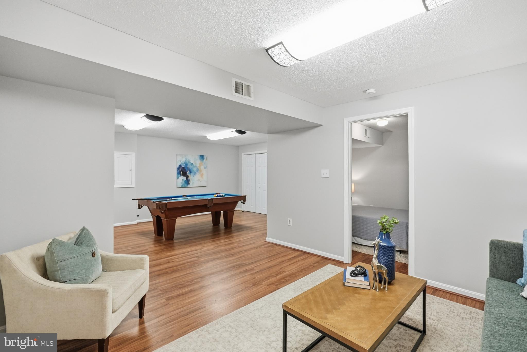 4620 THORNHURST DRIVE