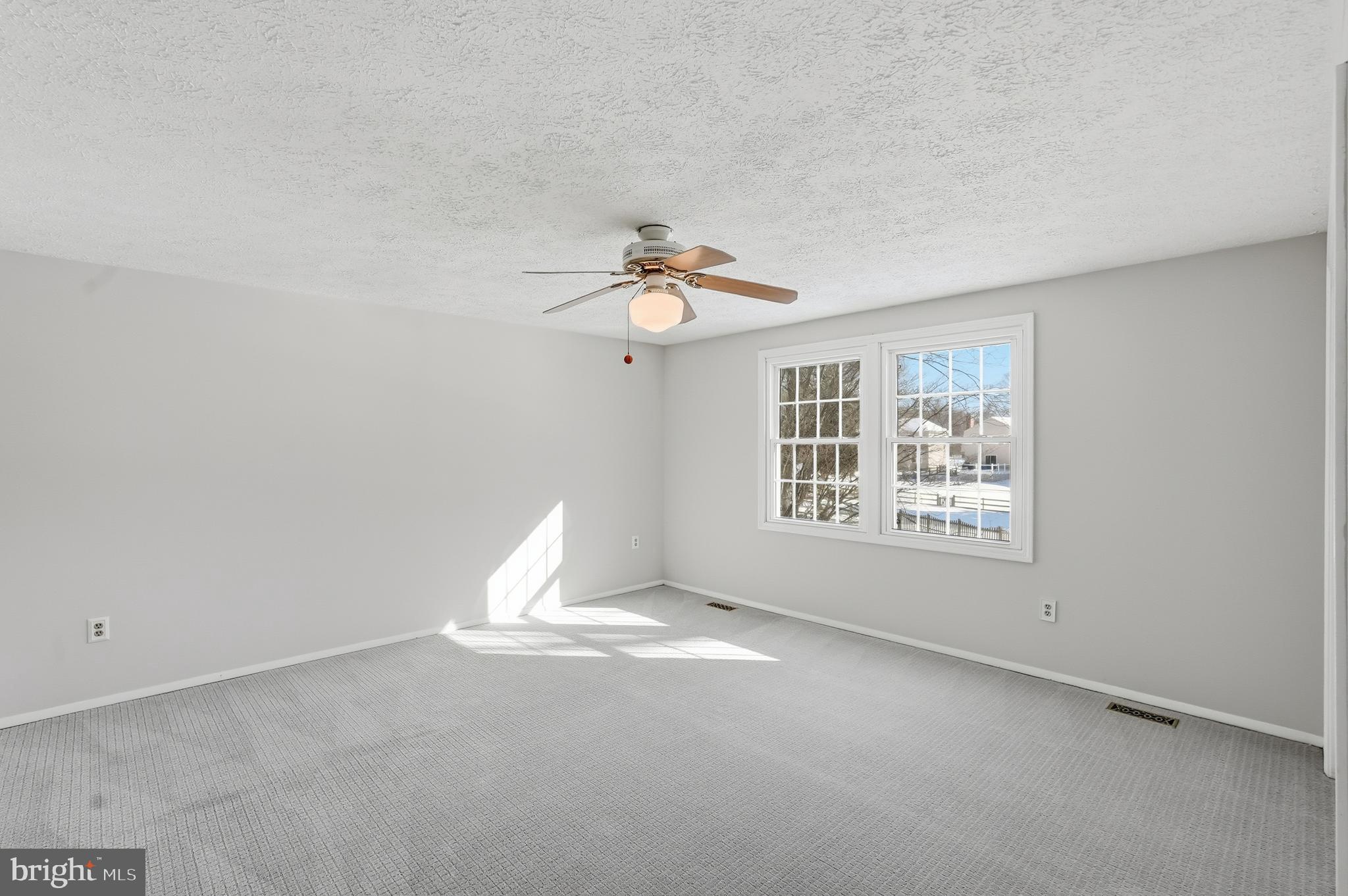 4620 THORNHURST DRIVE