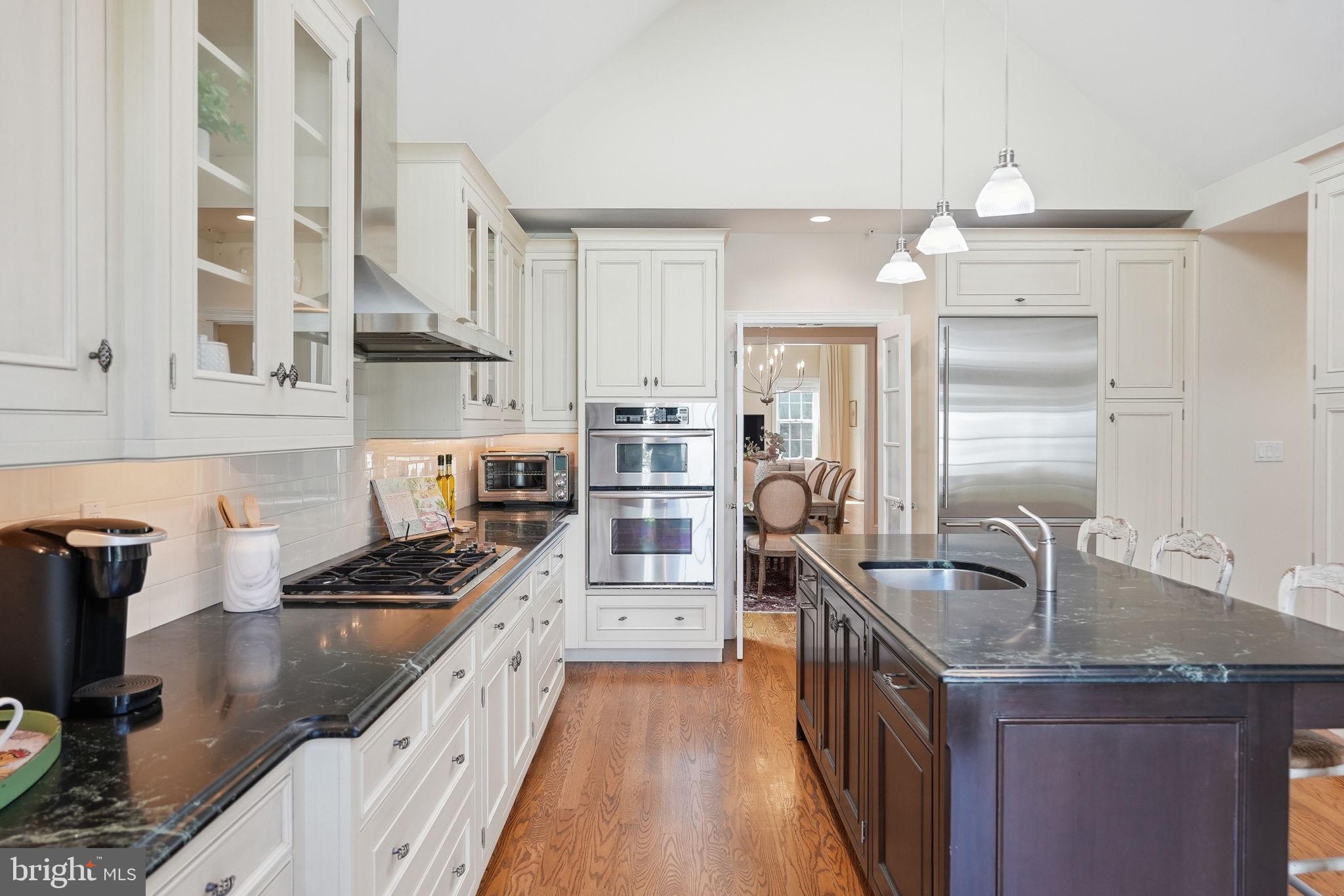 509 W MONTGOMERY AVENUE