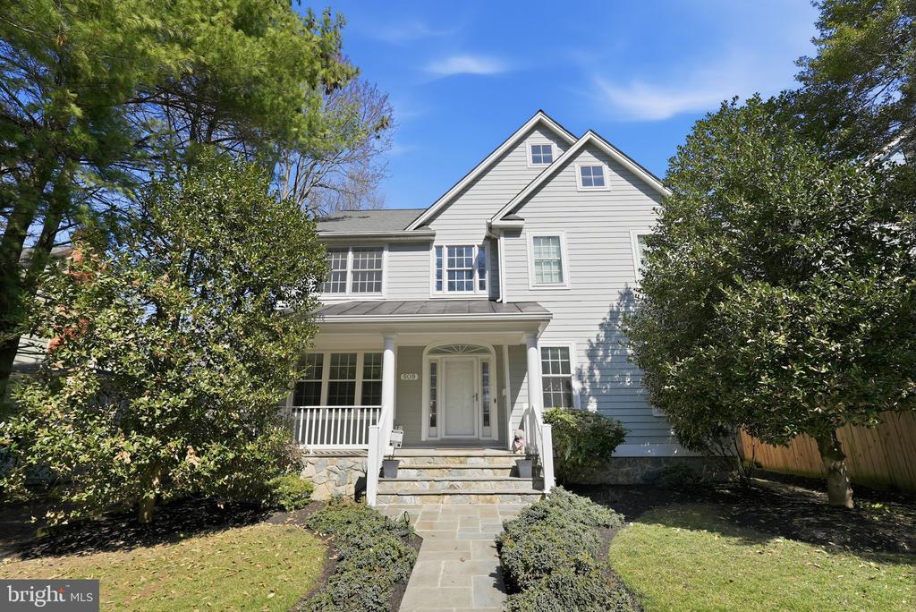 509 W MONTGOMERY AVENUE