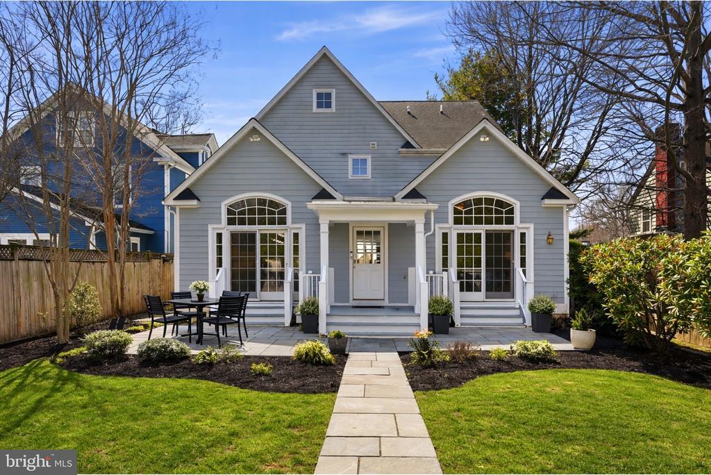 509 W MONTGOMERY AVENUE