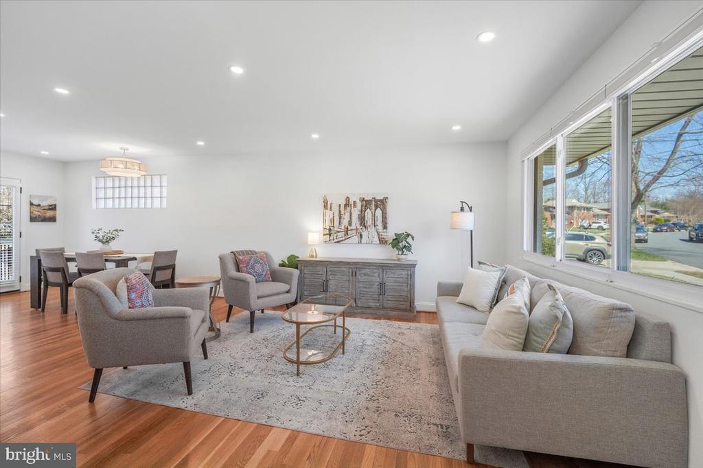 10302 CONOVER DRIVE