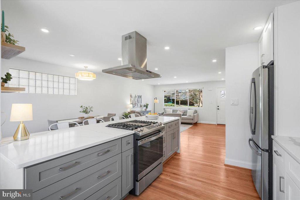 10302 CONOVER DRIVE
