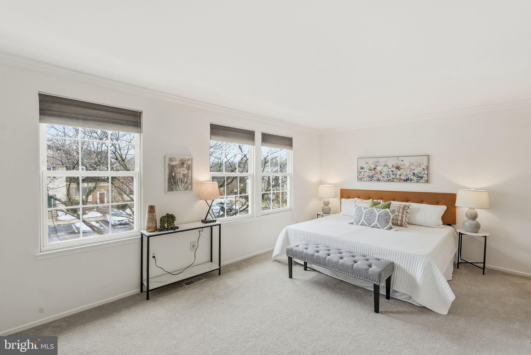 15933 INDIAN HILLS TERRACE