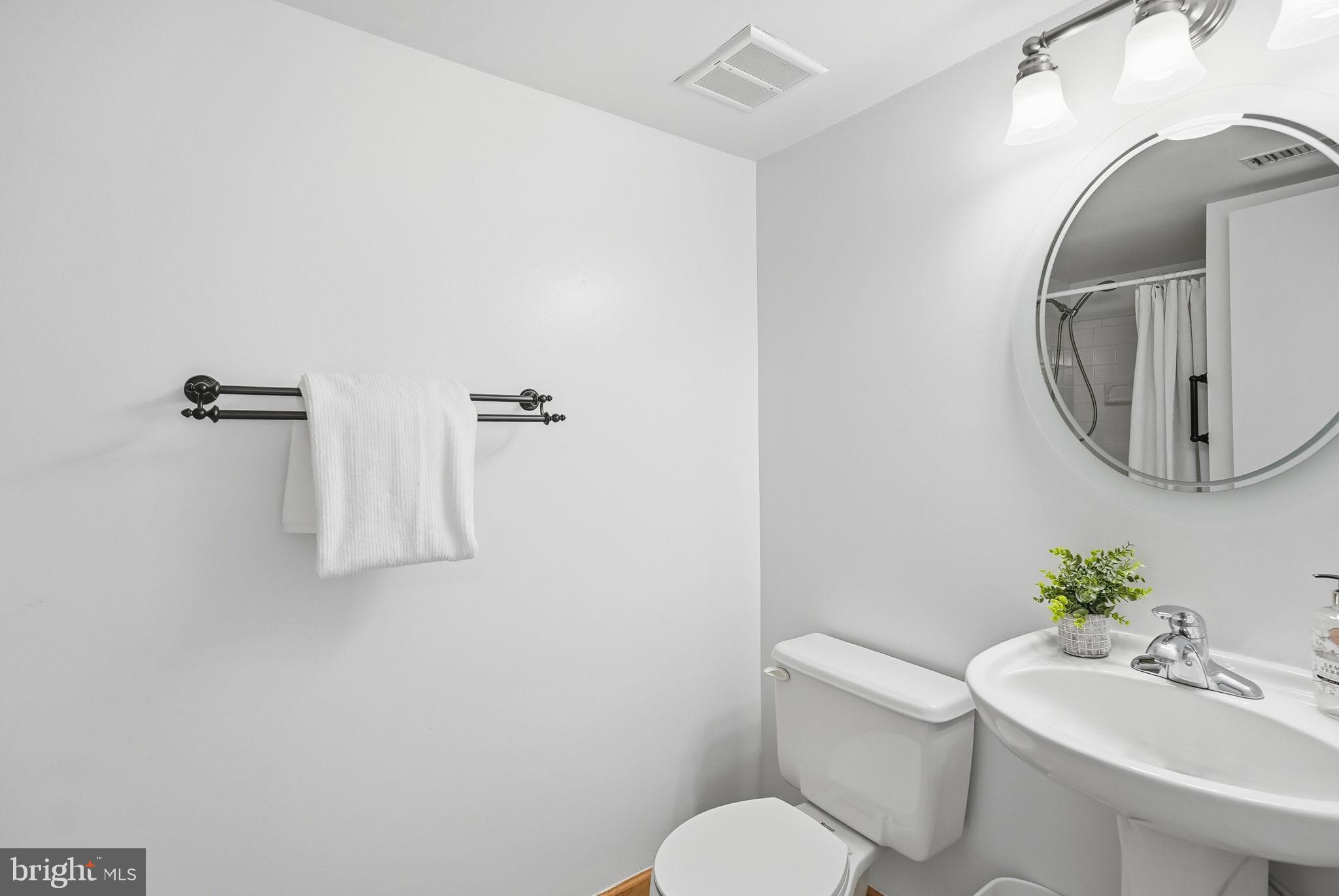 15933 INDIAN HILLS TERRACE