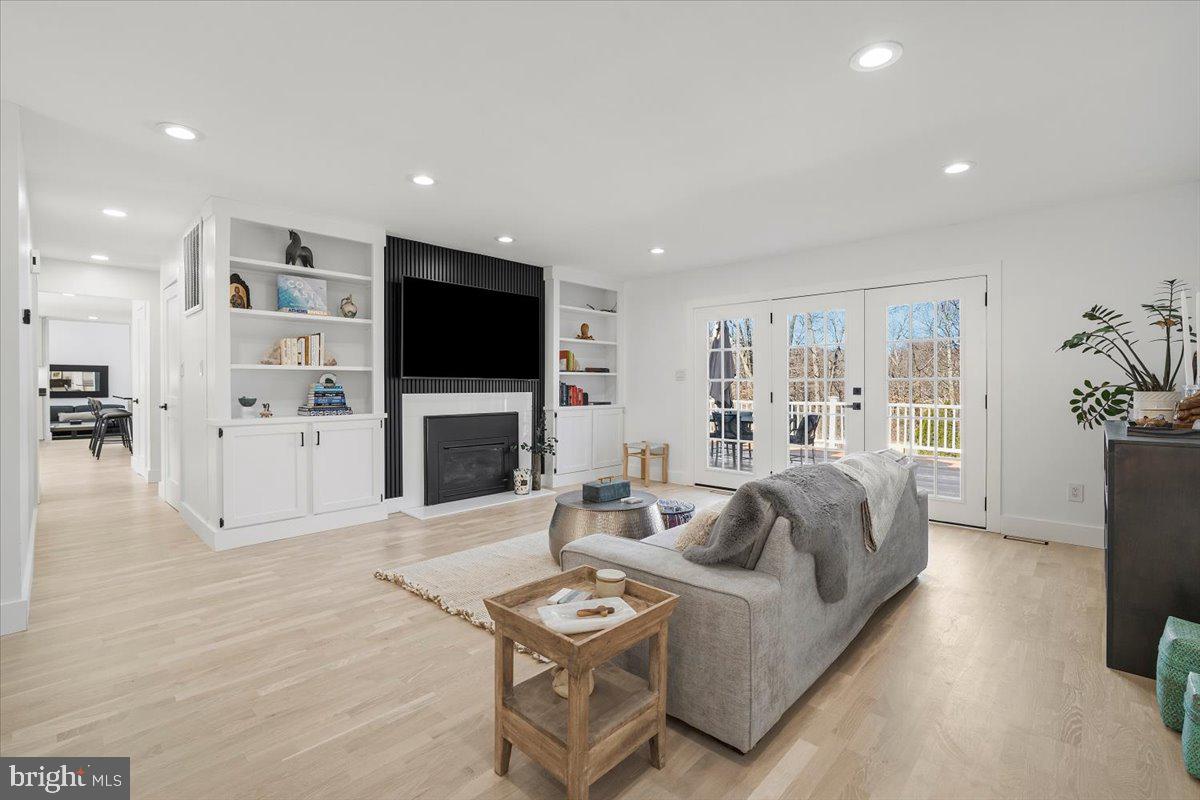 11309 HIDDEN HOLLOW COURT