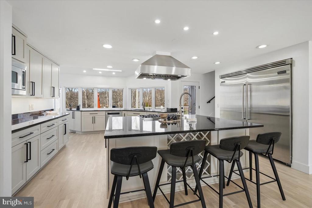 11309 HIDDEN HOLLOW COURT