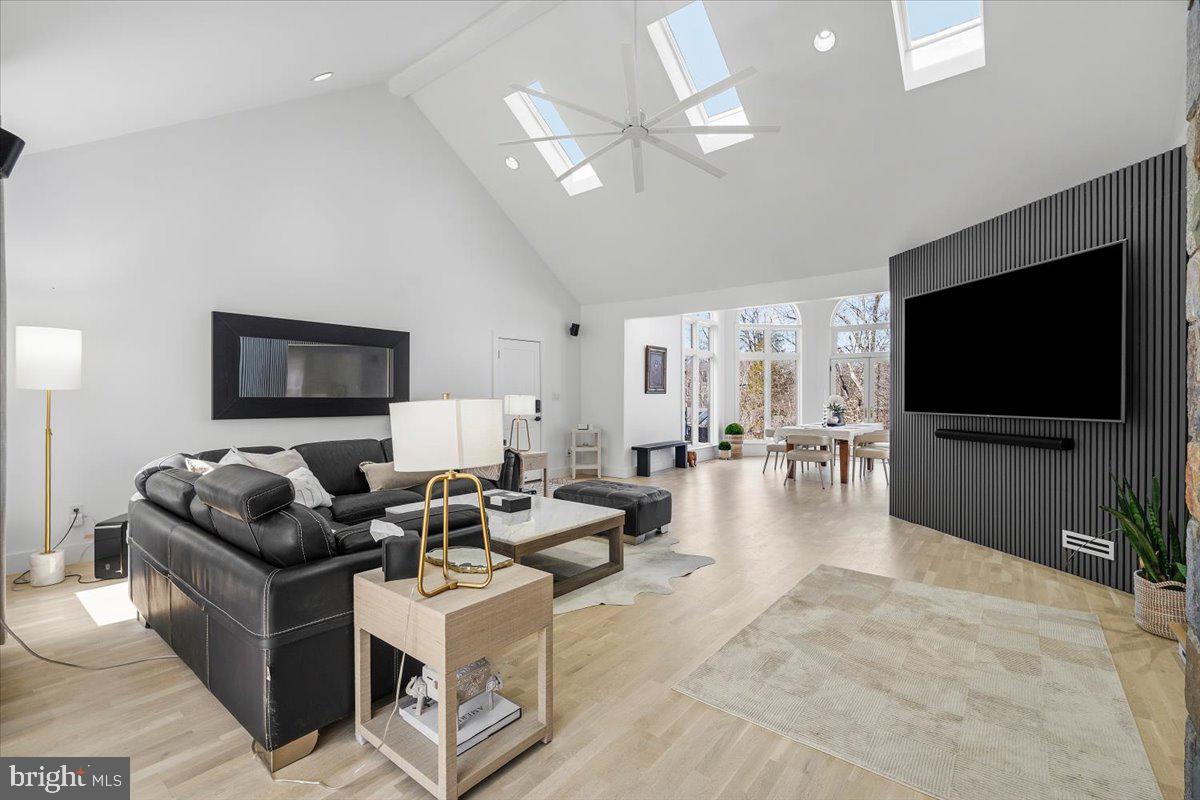 11309 HIDDEN HOLLOW COURT