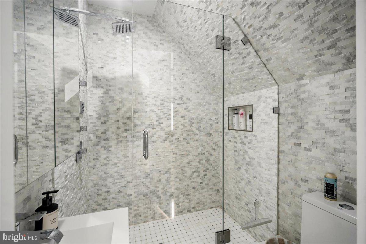 11309 HIDDEN HOLLOW COURT