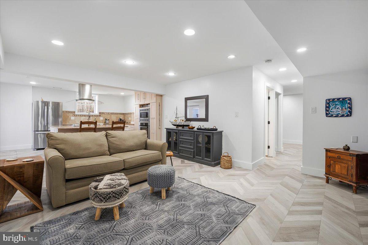 11309 HIDDEN HOLLOW COURT