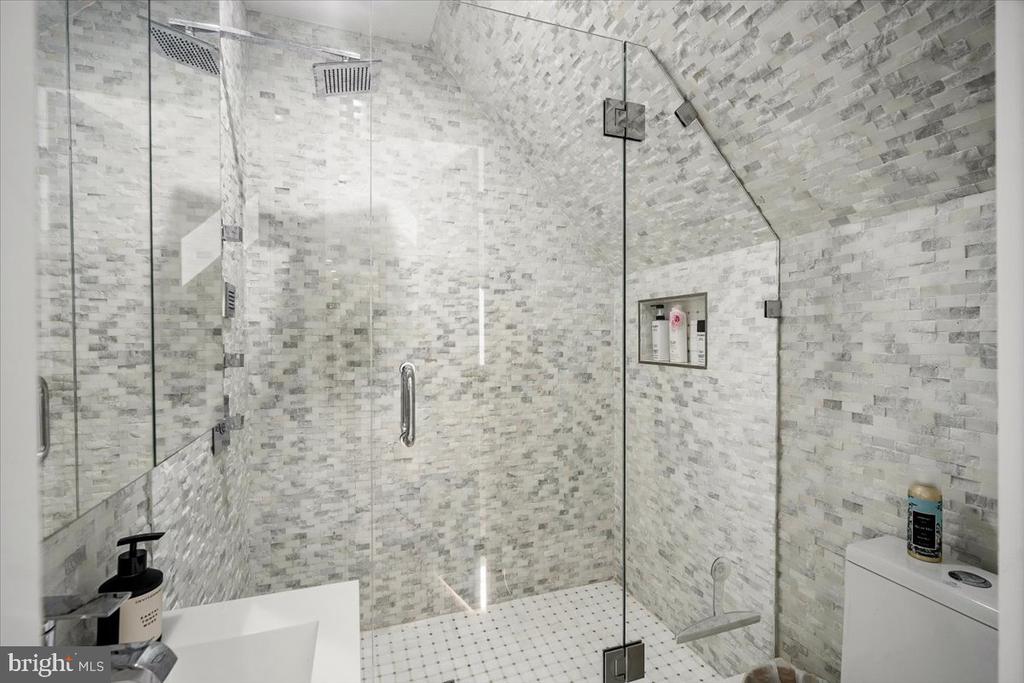 11309 HIDDEN HOLLOW COURT