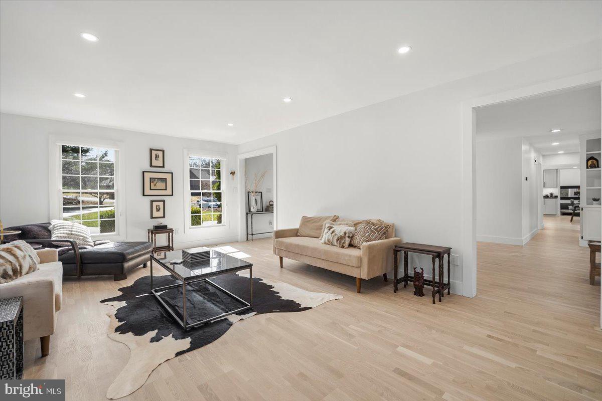 11309 HIDDEN HOLLOW COURT