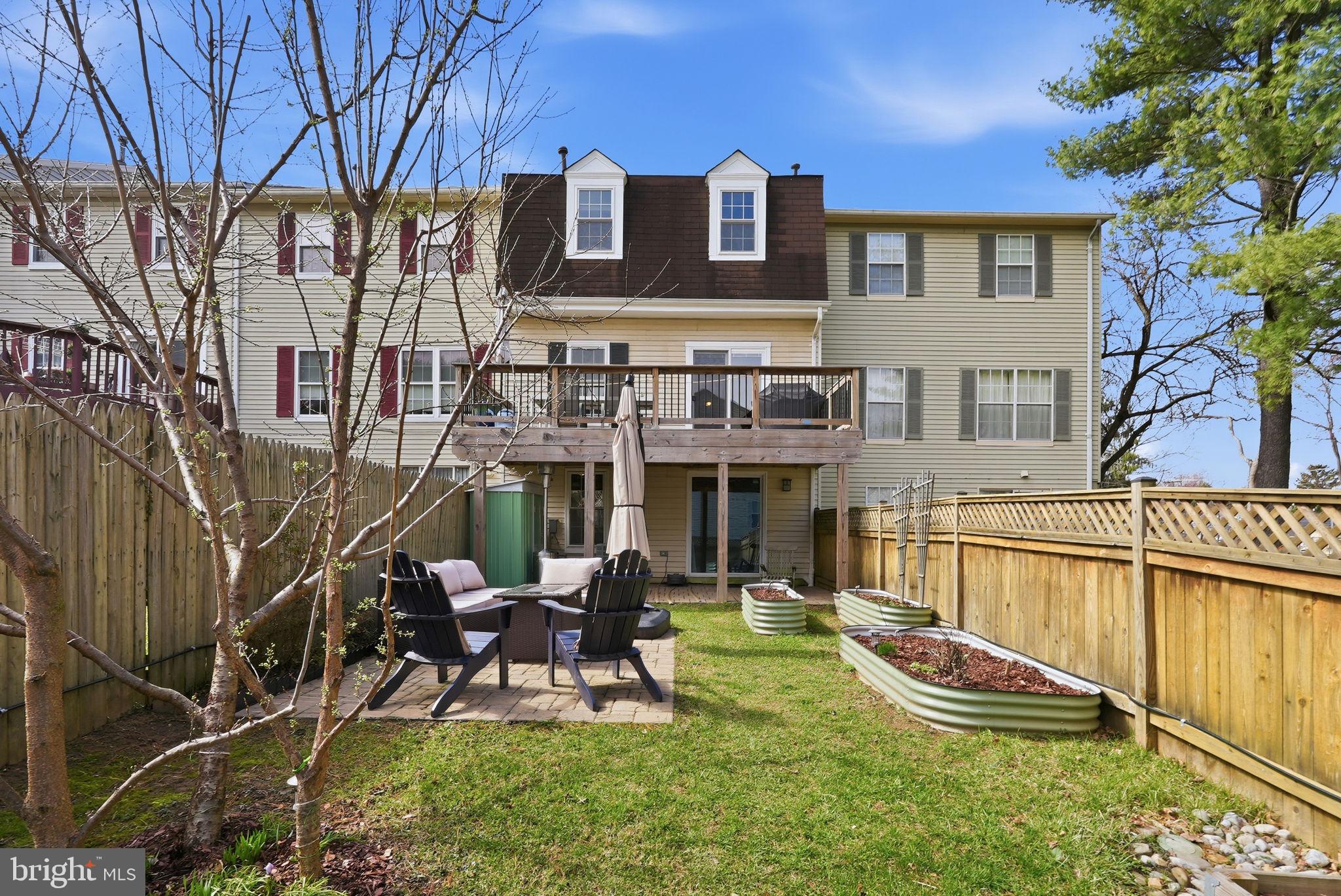 1077 COPPERSTONE COURT