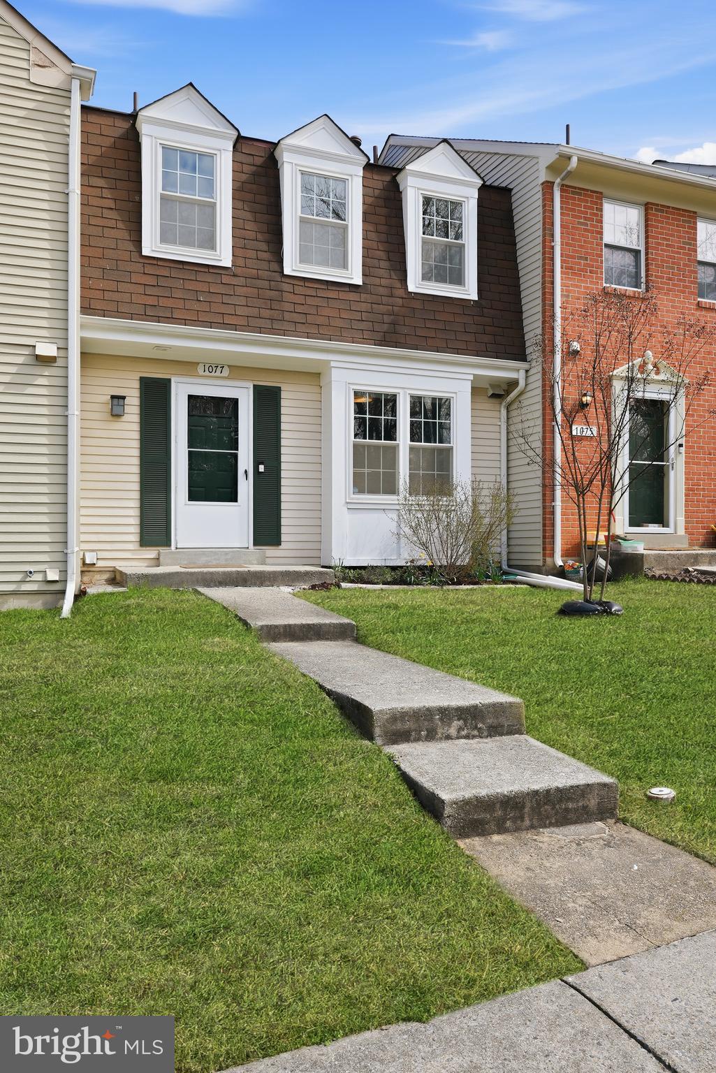 1077 COPPERSTONE COURT