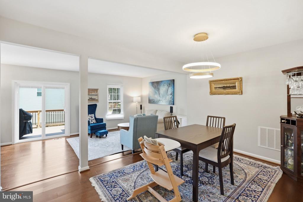 1077 COPPERSTONE COURT