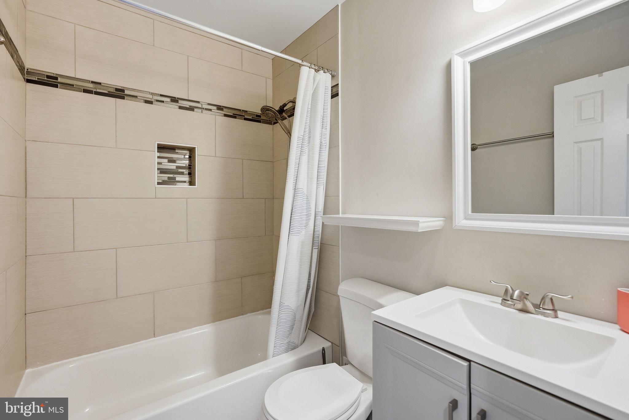 1077 COPPERSTONE COURT