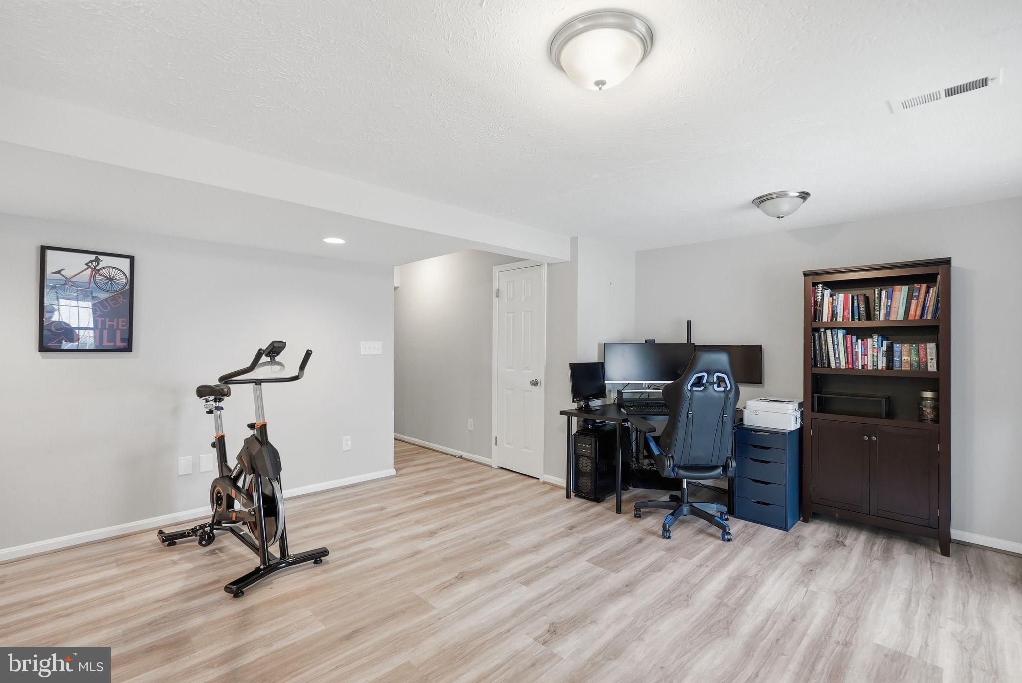 1077 COPPERSTONE COURT