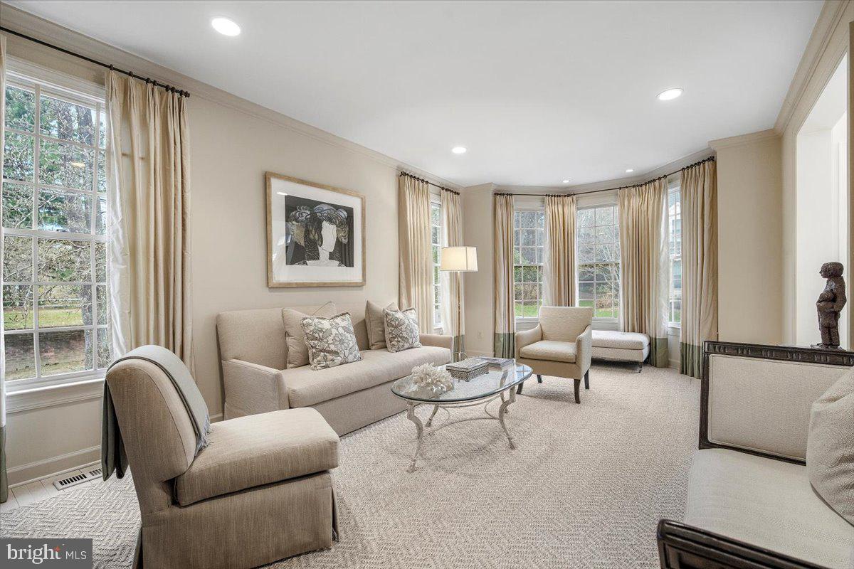 10409 DEMOCRACY LANE