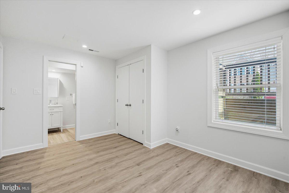 10409 DEMOCRACY LANE