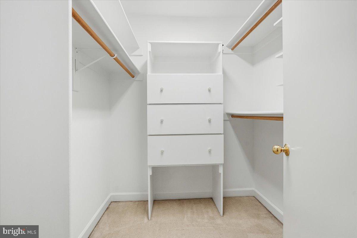 10409 DEMOCRACY LANE