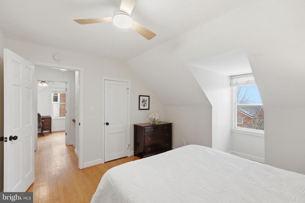 503 GRANDIN AVENUE