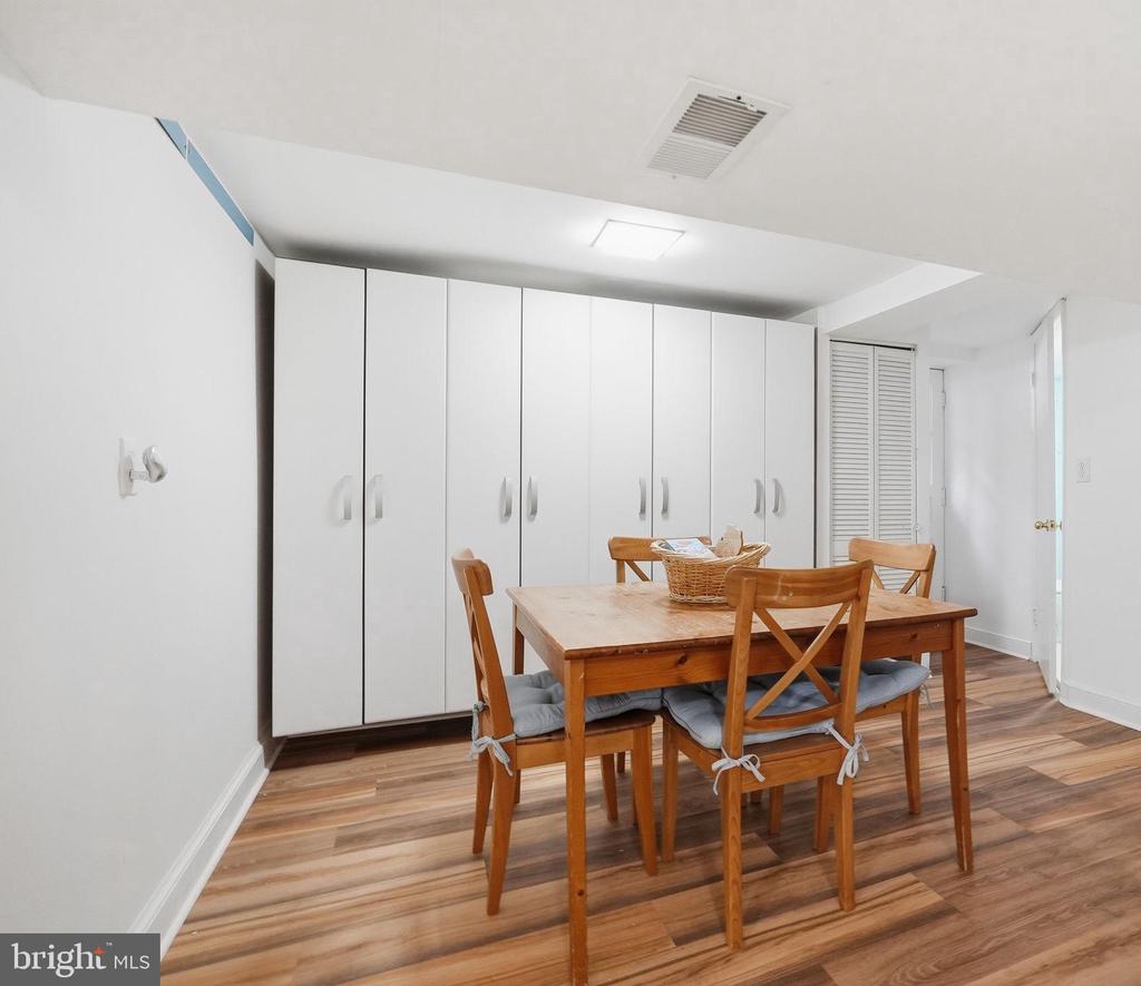 503 GRANDIN AVENUE