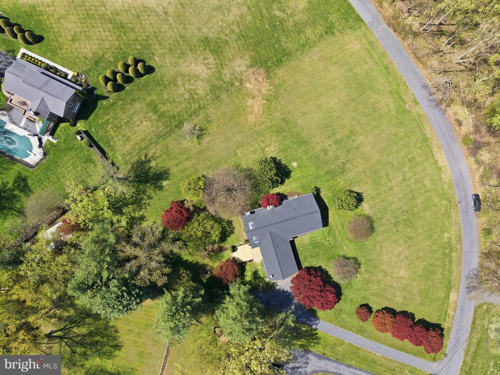 2015 SONDRA COURT