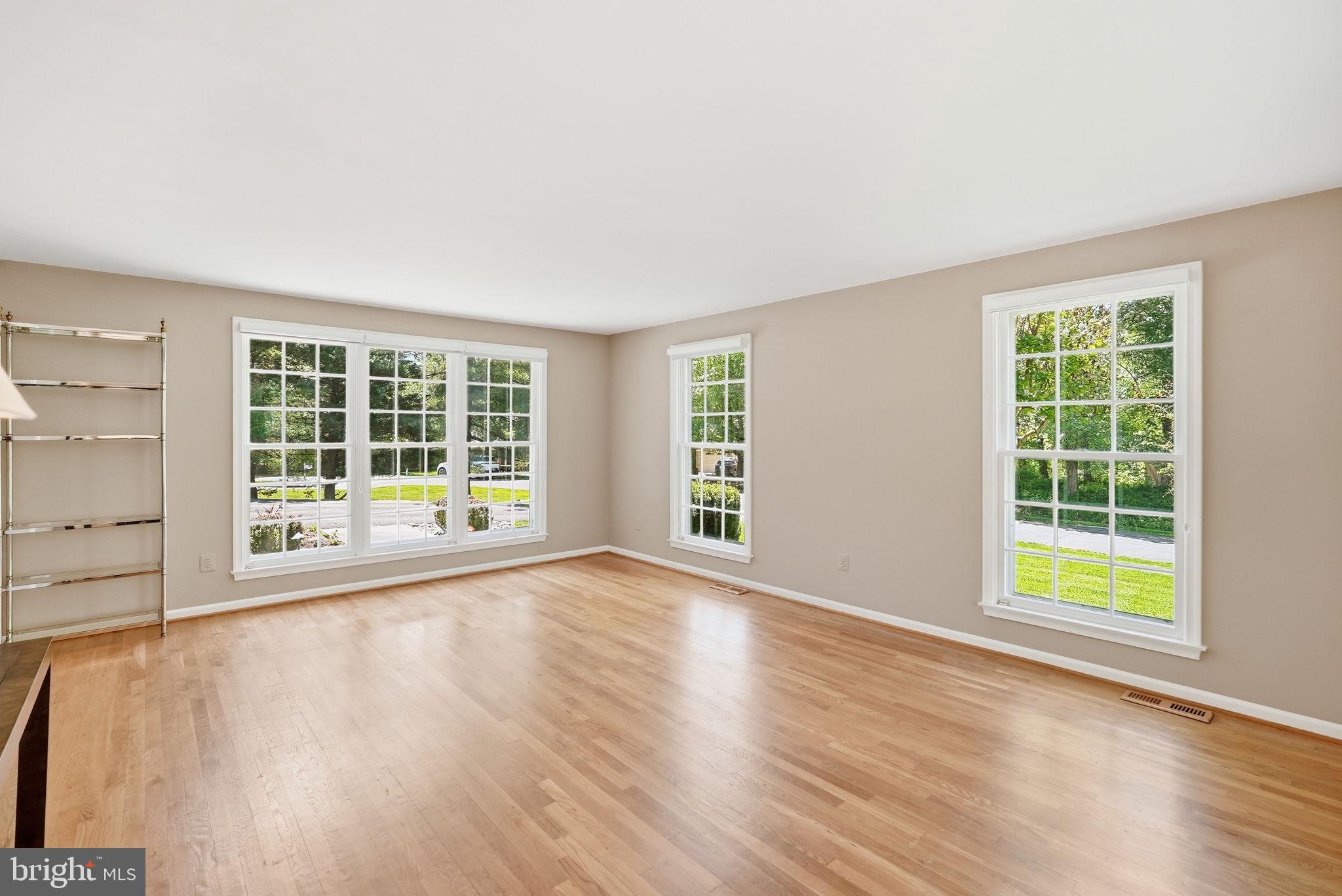 7556 PEPPERELL DRIVE