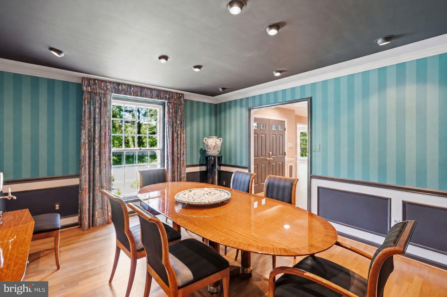 7556 PEPPERELL DRIVE