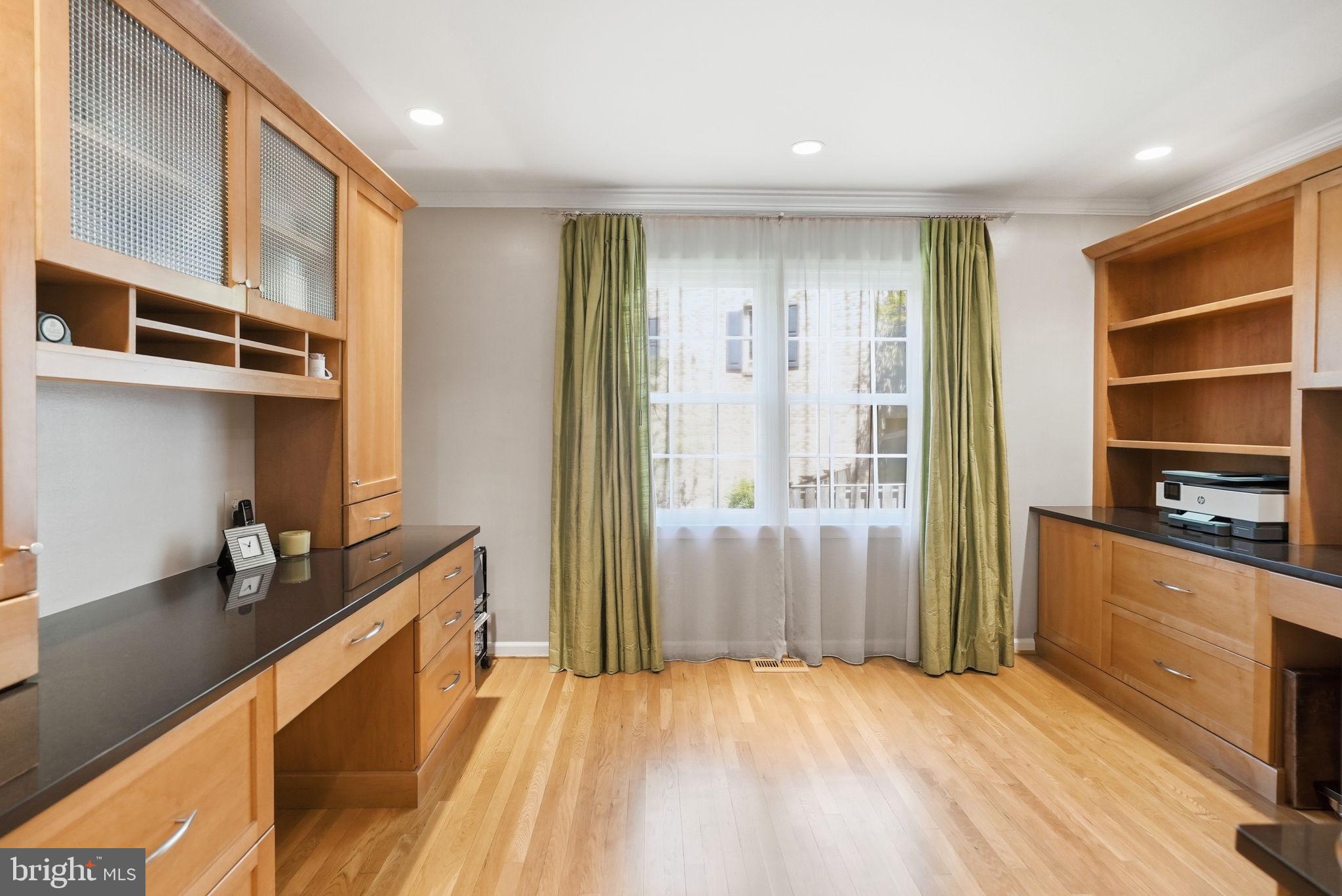 7556 PEPPERELL DRIVE