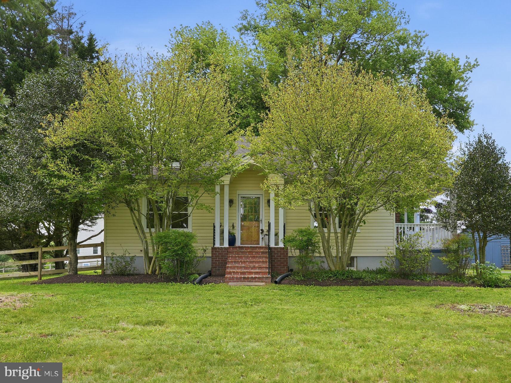 1811 EDNOR ROAD