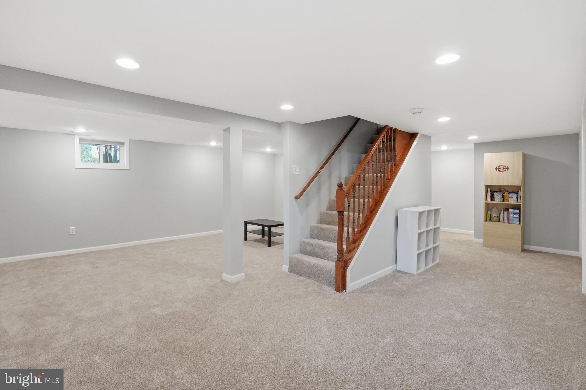 1811 EDNOR ROAD