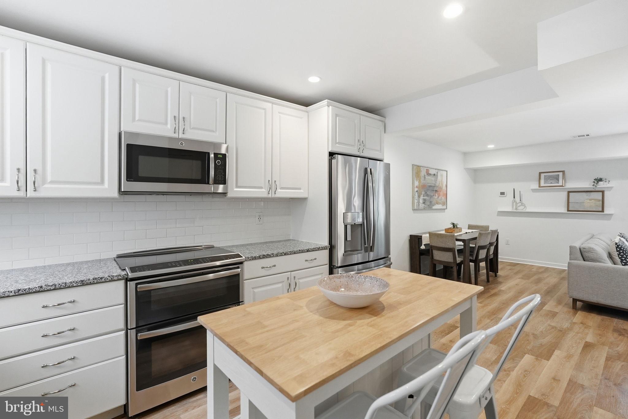 8901 BATTERY PLACE 34
