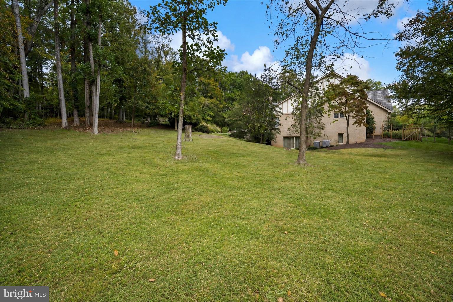 8917 HARVEST SQUARE COURT
