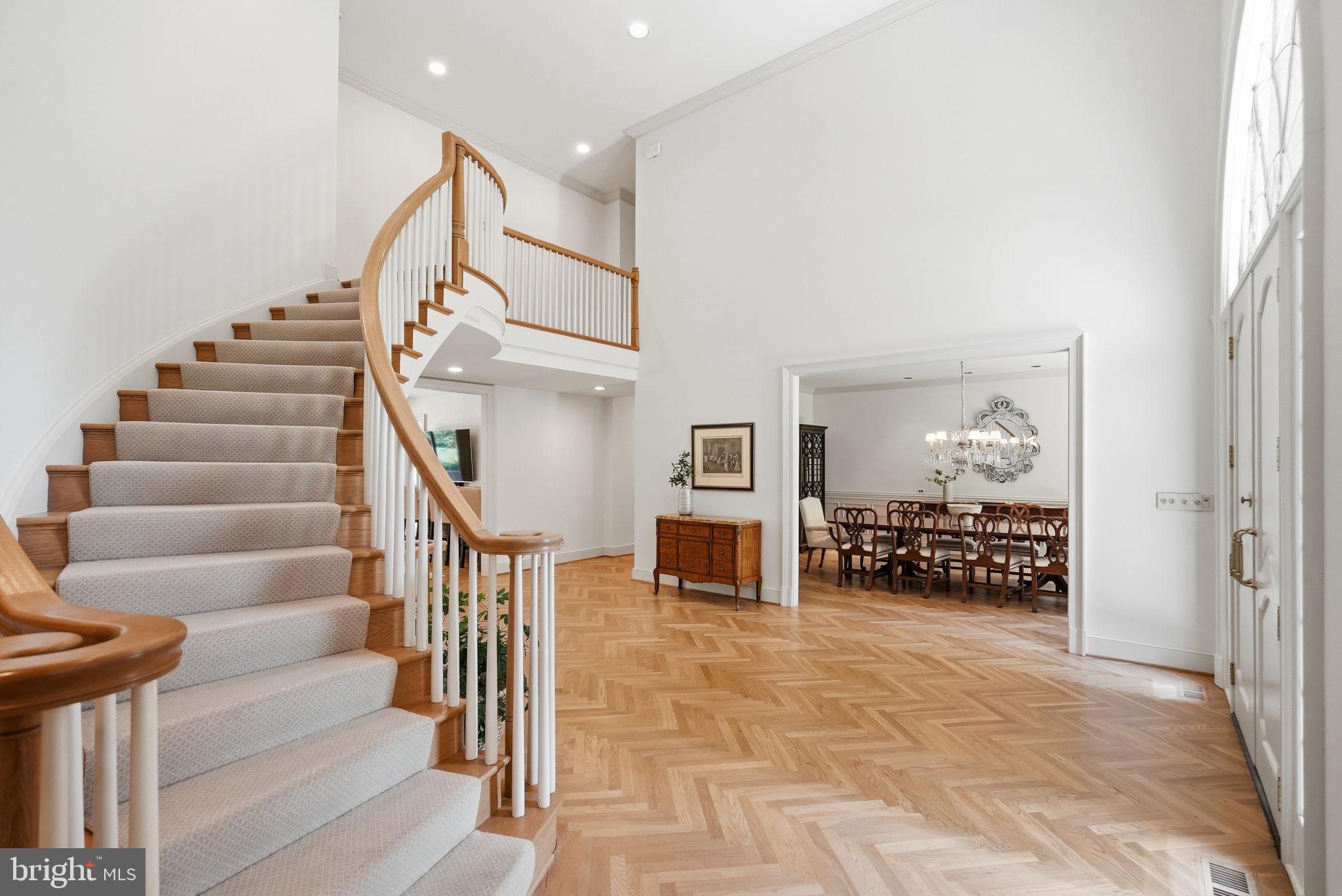 8917 HARVEST SQUARE COURT