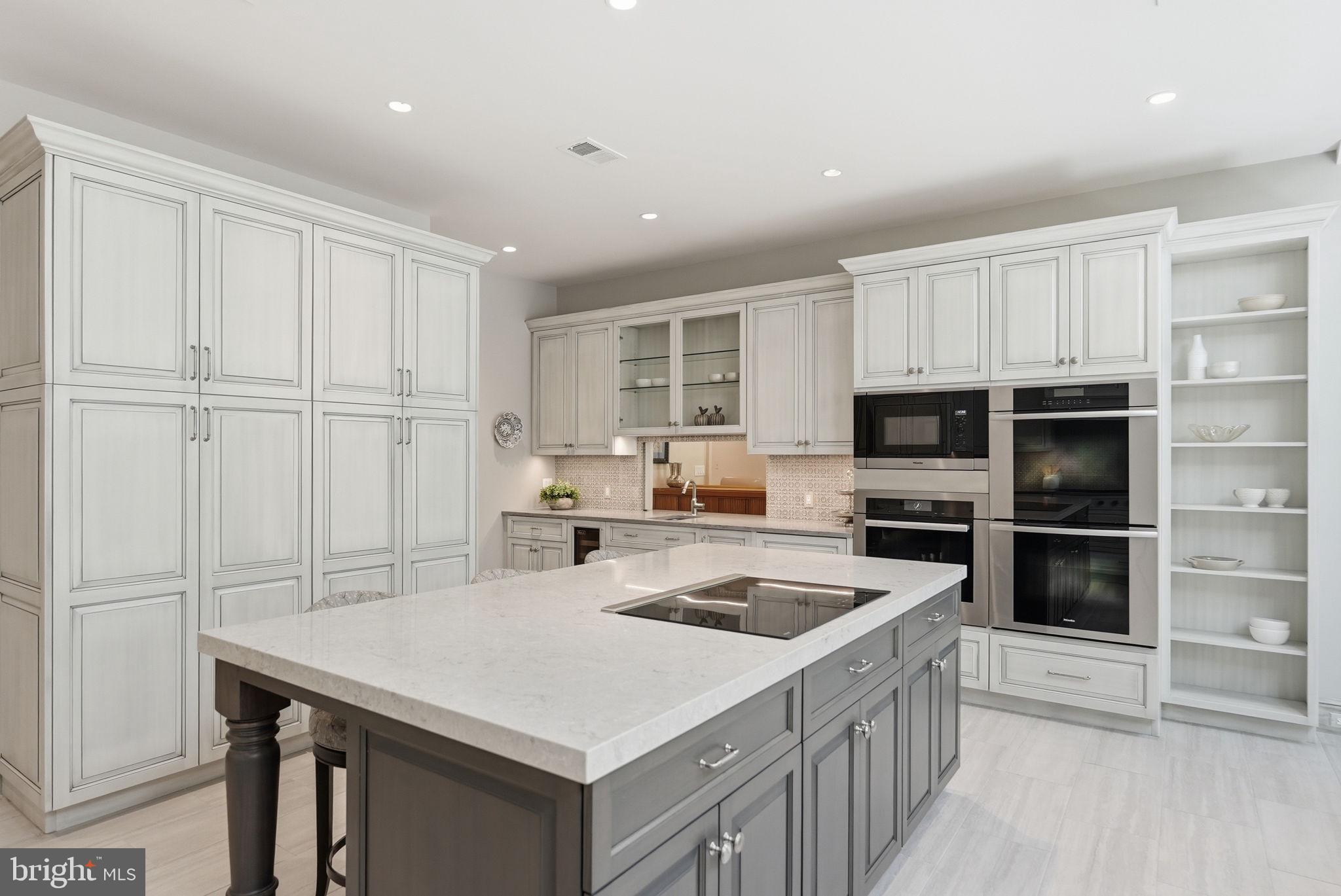 8917 HARVEST SQUARE COURT