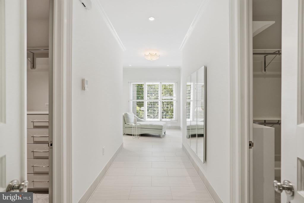 8917 HARVEST SQUARE COURT