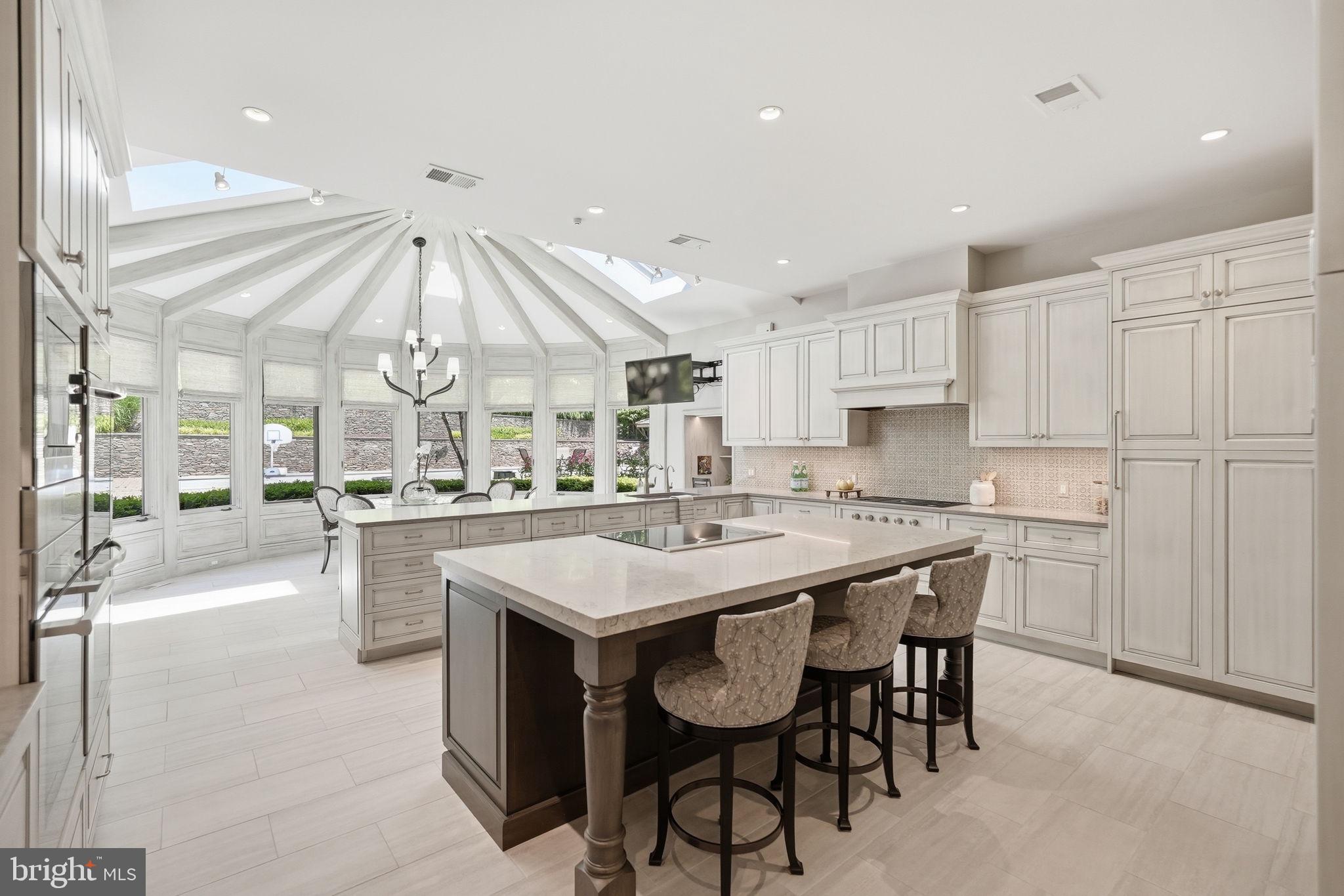 8917 HARVEST SQUARE COURT