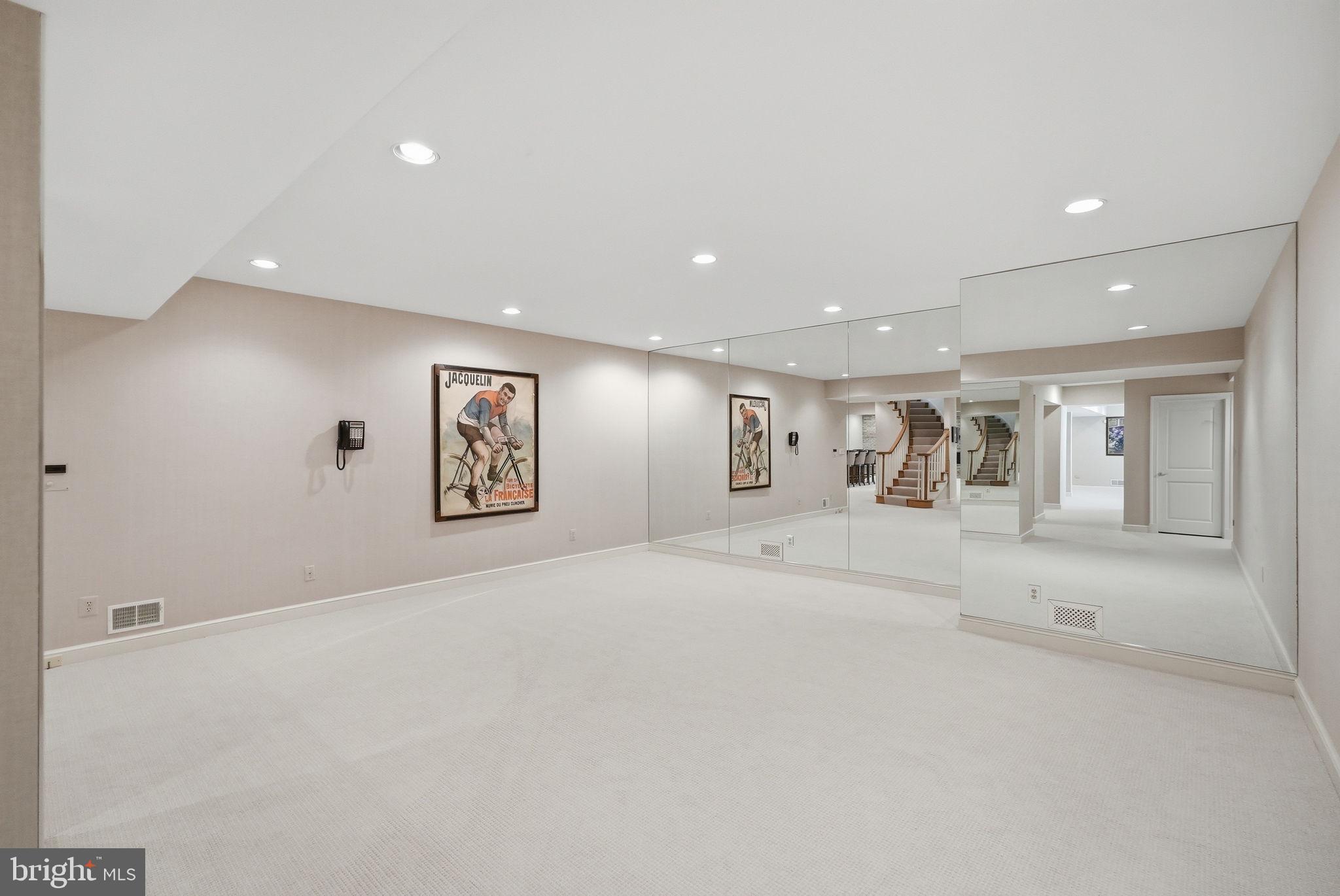 8917 HARVEST SQUARE COURT