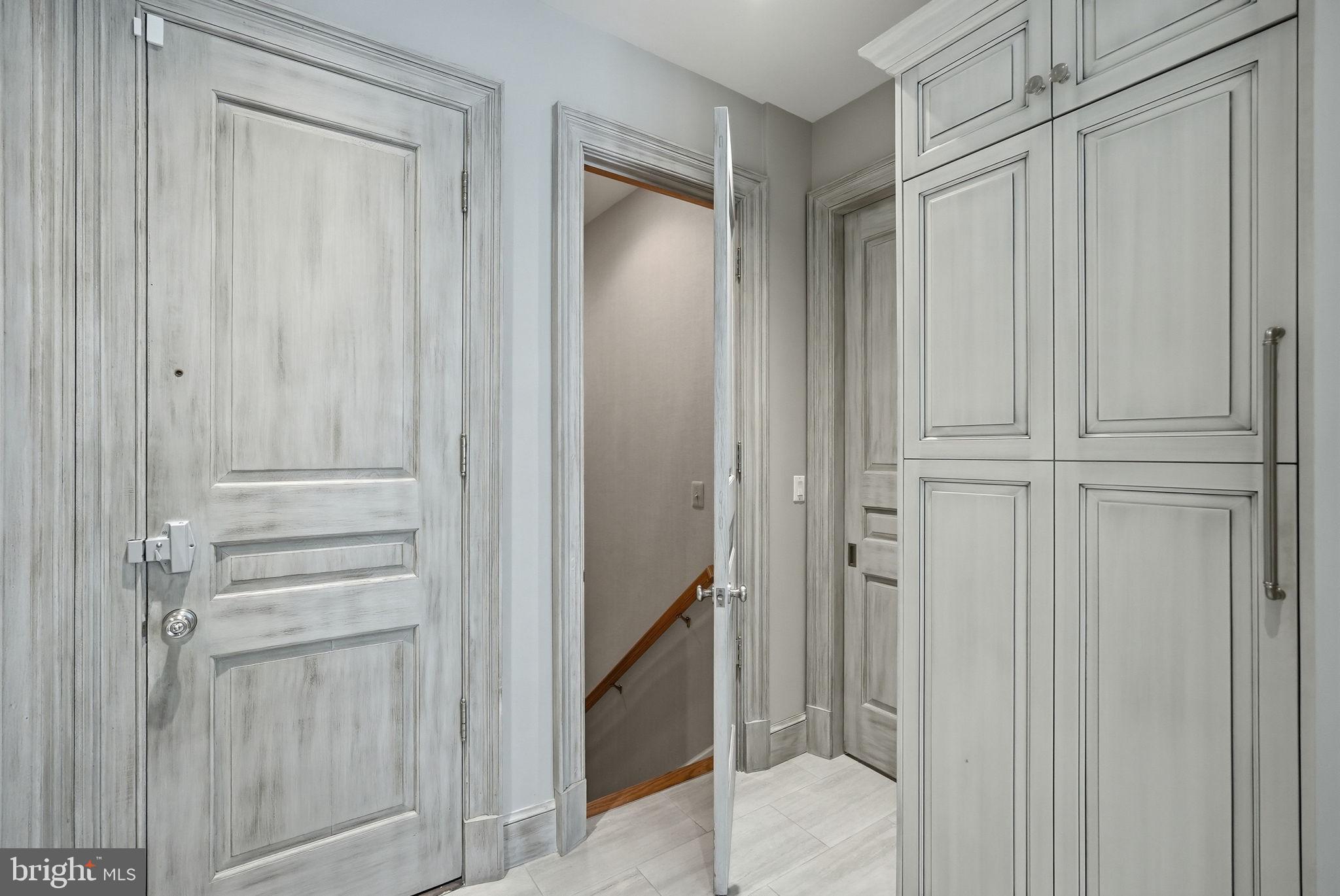 8917 HARVEST SQUARE COURT
