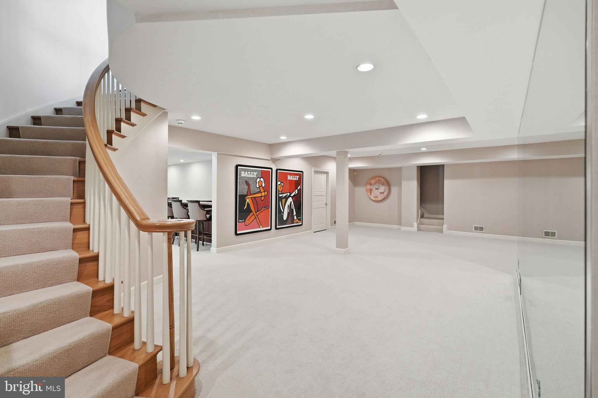 8917 HARVEST SQUARE COURT