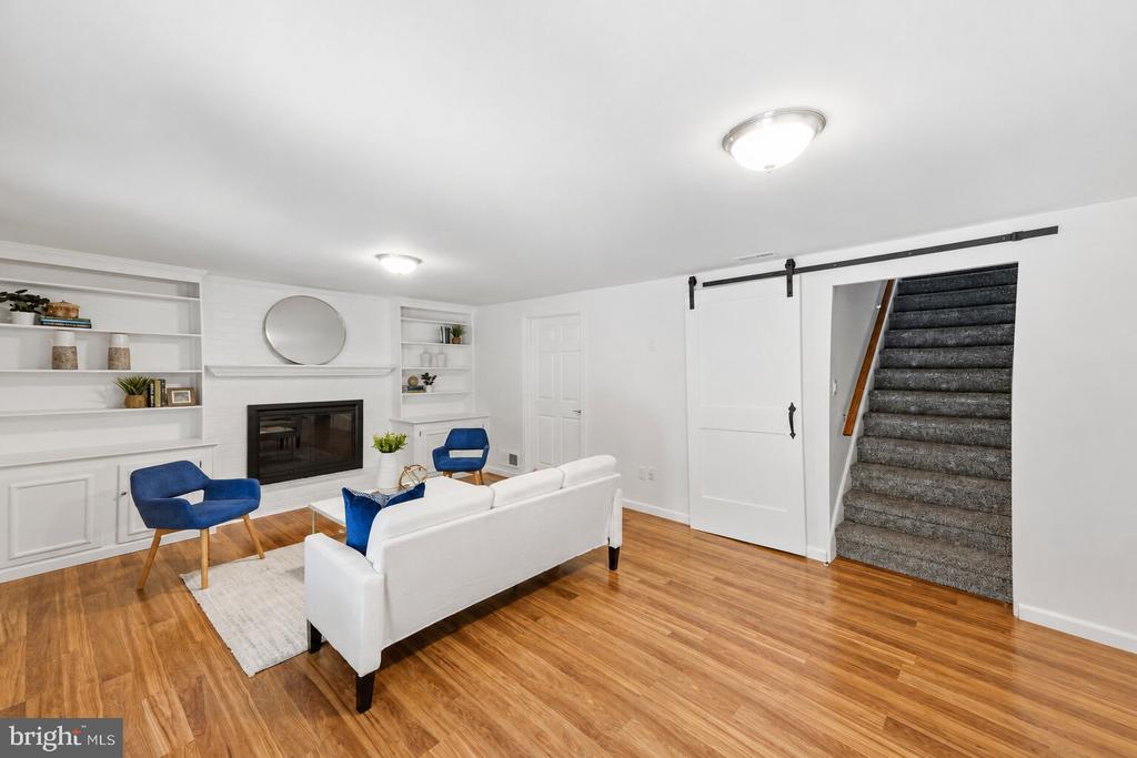 2604 WOODEDGE ROAD