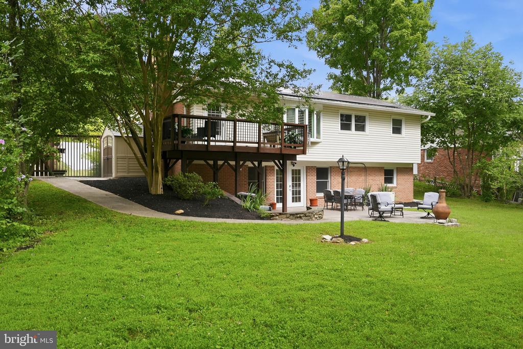 2604 WOODEDGE ROAD