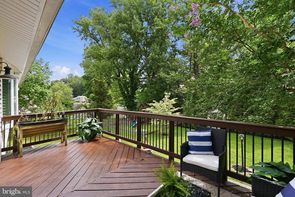 2604 WOODEDGE ROAD