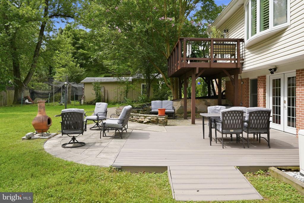 2604 WOODEDGE ROAD