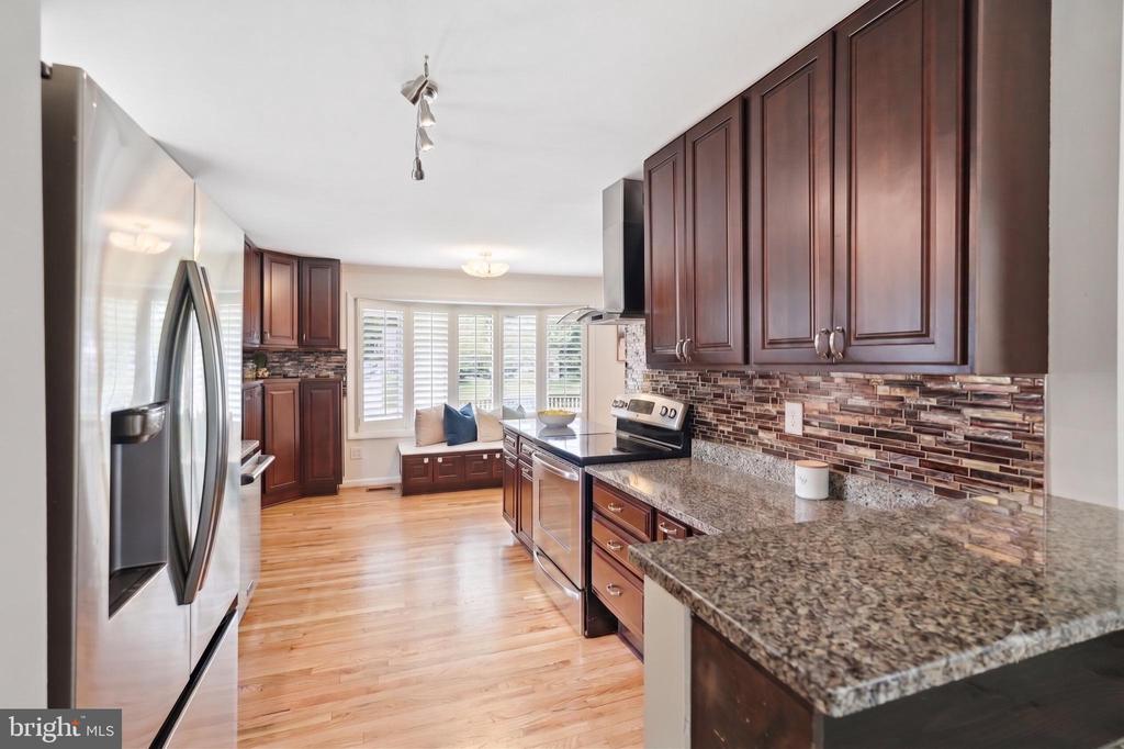 2604 WOODEDGE ROAD